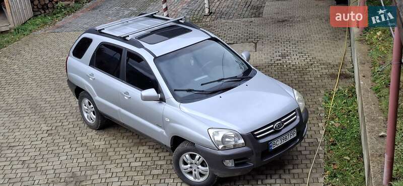 Внедорожник / Кроссовер Kia Sportage 2006 в Славском
