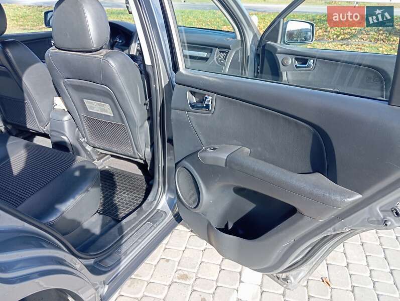 Позашляховик / Кросовер Kia Sportage 2006 в Вінниці