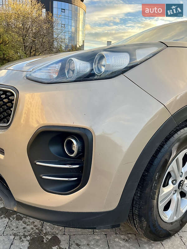 Позашляховик / Кросовер Kia Sportage 2016 в Тернополі фото 28 Позашляховик / Кросовер Kia Sportage 2016 в Тернополі