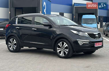 Позашляховик / Кросовер Kia Sportage 2014 в Рівному
