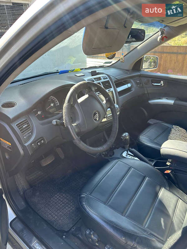 Позашляховик / Кросовер Kia Sportage 2005 в Бурштині