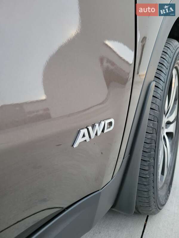 Позашляховик / Кросовер Kia Sportage 2016 в Луцьку