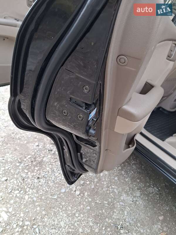 Внедорожник / Кроссовер Kia Sportage 2006 в Ровно