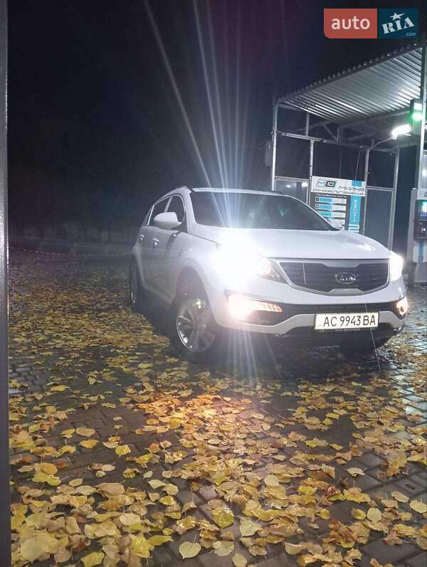 Внедорожник / Кроссовер Kia Sportage 2010 в Рожище