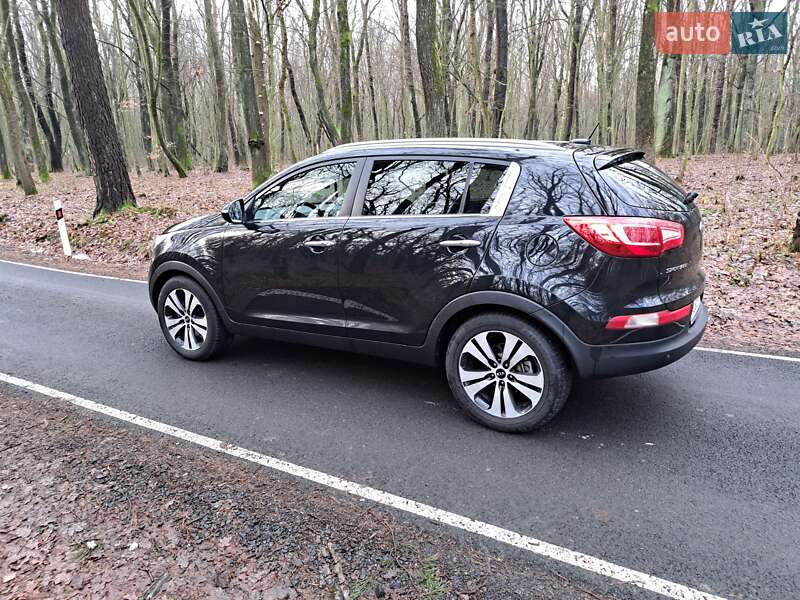 Внедорожник / Кроссовер Kia Sportage 2012 в Луцке