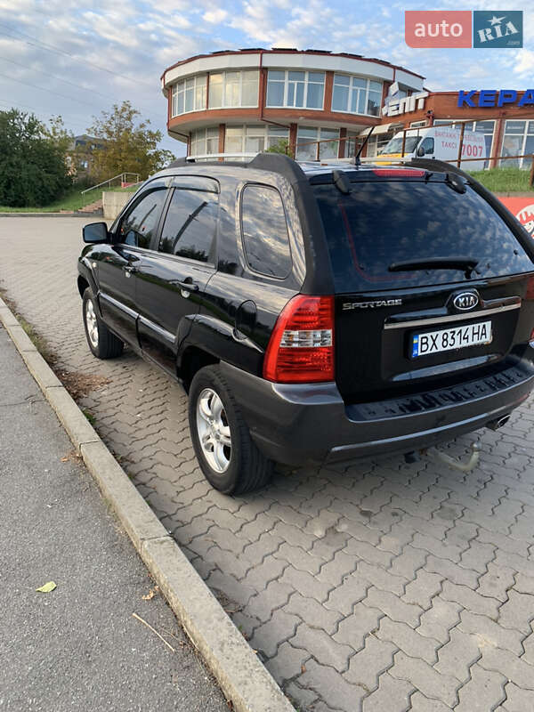 Позашляховик / Кросовер Kia Sportage 2007 в Хмельницькому