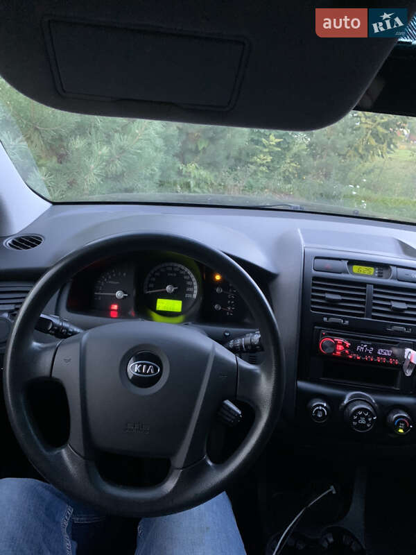 Позашляховик / Кросовер Kia Sportage 2007 в Хмельницькому