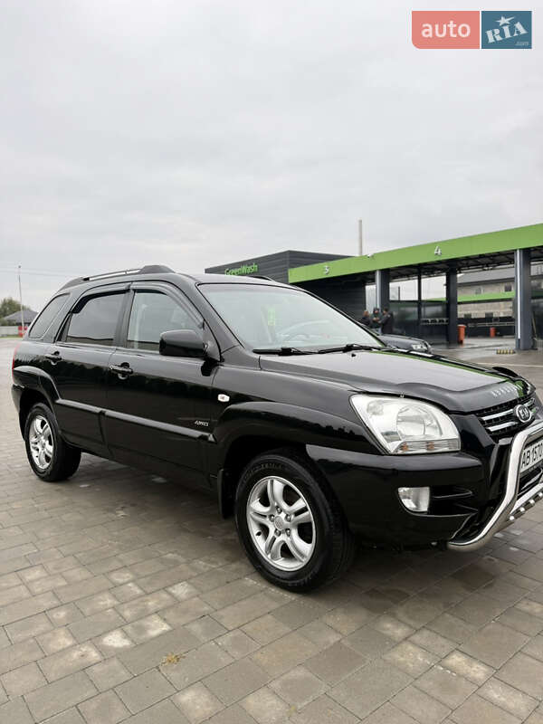 Внедорожник / Кроссовер Kia Sportage 2006 в Каменец-Подольском
