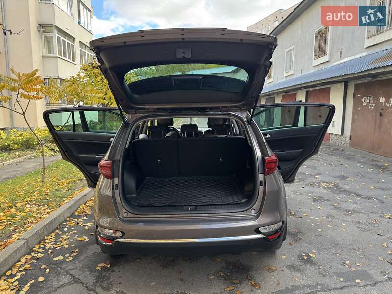 Позашляховик / Кросовер Kia Sportage 2020 в Тернополі фото 44 Позашляховик / Кросовер Kia Sportage 2020 в Тернополі