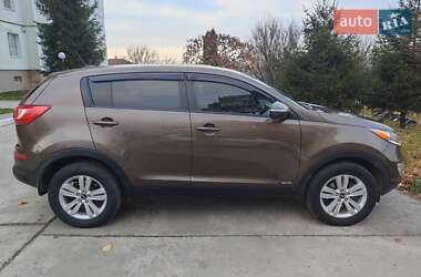 Позашляховик / Кросовер Kia Sportage 2012 в Сумах