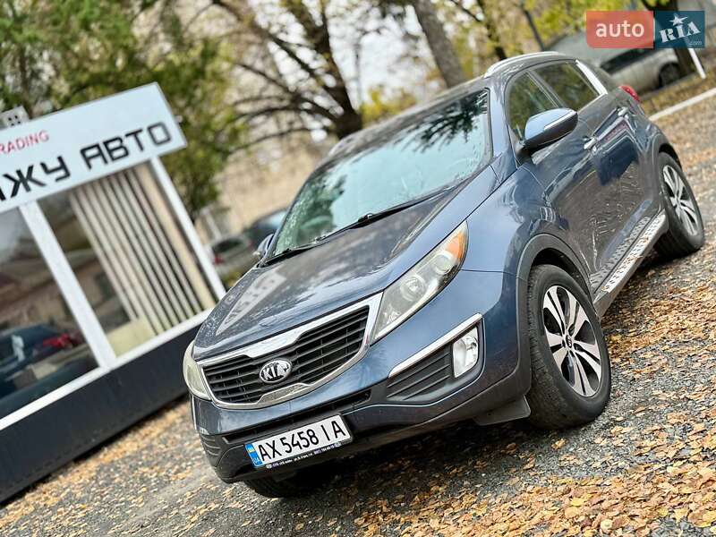 Позашляховик / Кросовер Kia Sportage 2013 в Харкові