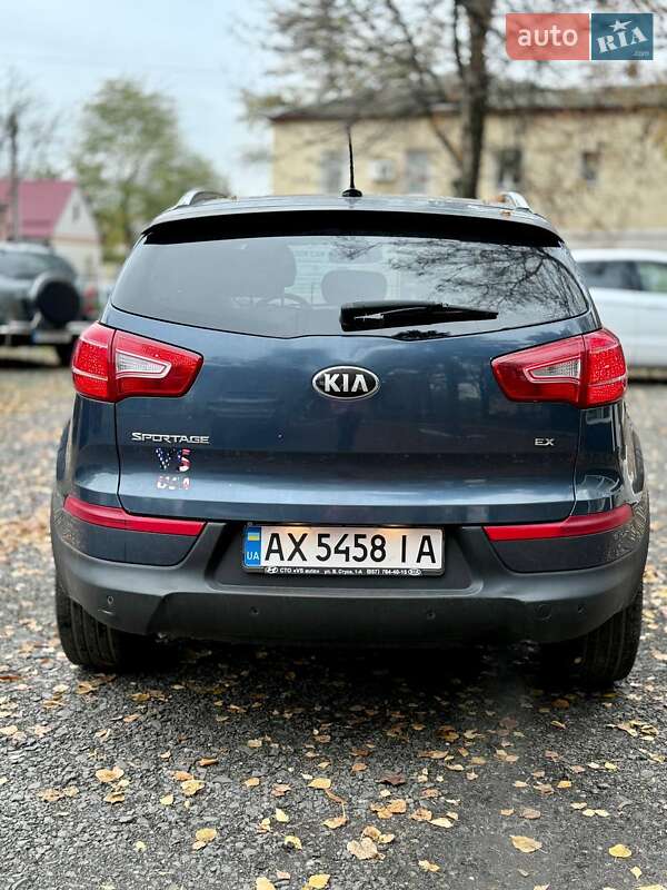 Позашляховик / Кросовер Kia Sportage 2013 в Харкові