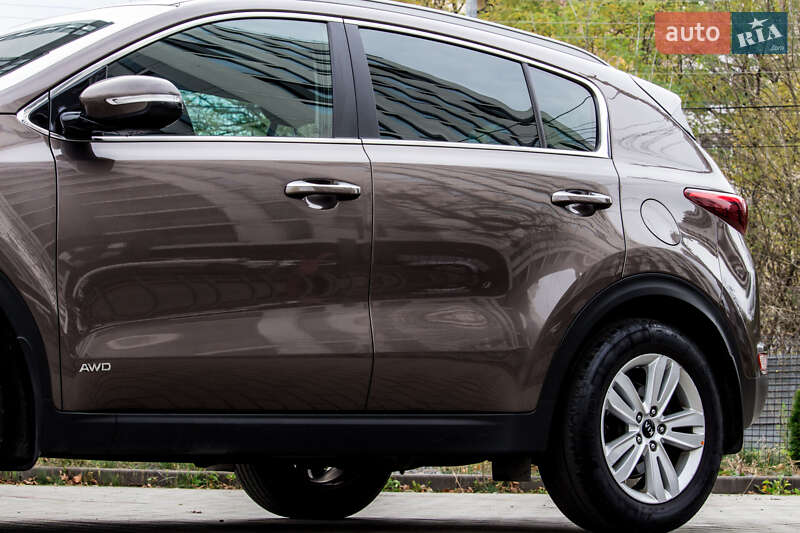 Внедорожник / Кроссовер Kia Sportage 2018 в Львове