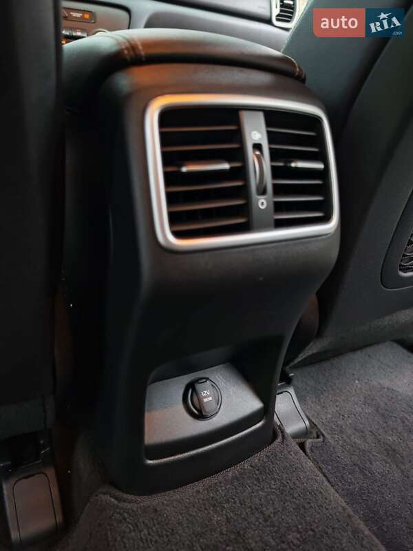 Внедорожник / Кроссовер Kia Sportage 2015 в Могилев-Подольске