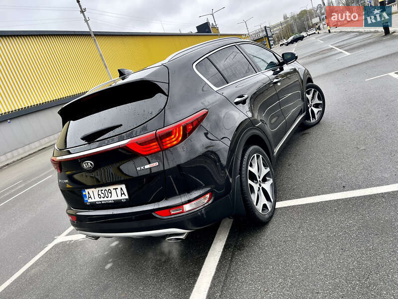 Внедорожник / Кроссовер Kia Sportage 2016 в Киеве