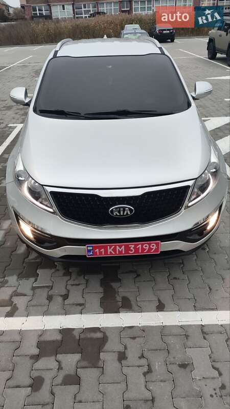 Внедорожник / Кроссовер Kia Sportage 2015 в Киеве