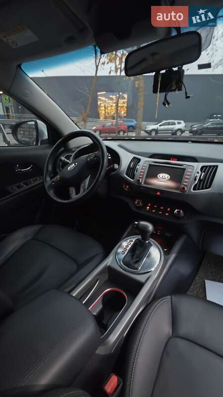Внедорожник / Кроссовер Kia Sportage 2015 в Киеве