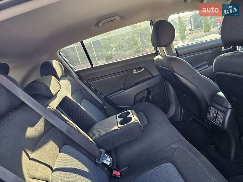 Позашляховик / Кросовер Kia Sportage 2014 в Луцьку