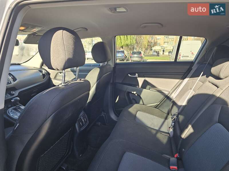 Позашляховик / Кросовер Kia Sportage 2014 в Луцьку