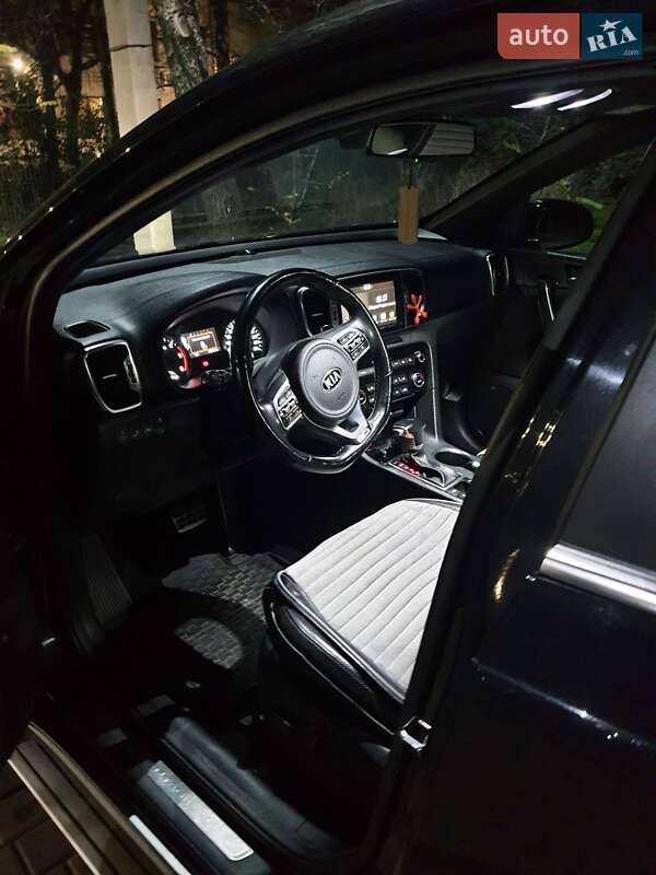 Внедорожник / Кроссовер Kia Sportage 2017 в Сарате