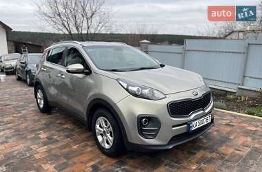 Внедорожник / Кроссовер Kia Sportage 2017 в Киеве