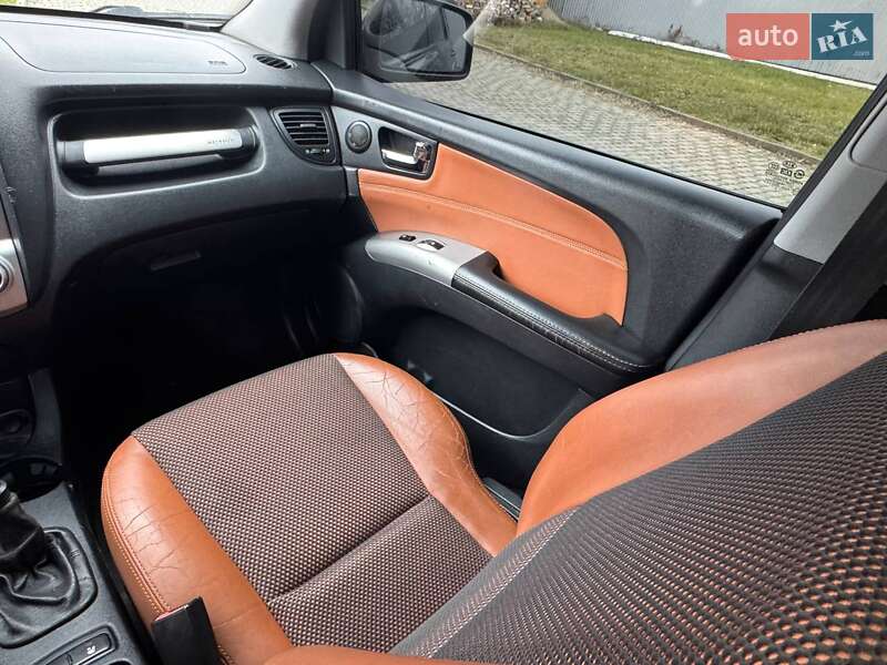 Внедорожник / Кроссовер Kia Sportage 2005 в Ивано-Франковске фото 18 Внедорожник / Кроссовер Kia Sportage 2005 в Ивано-Франковске