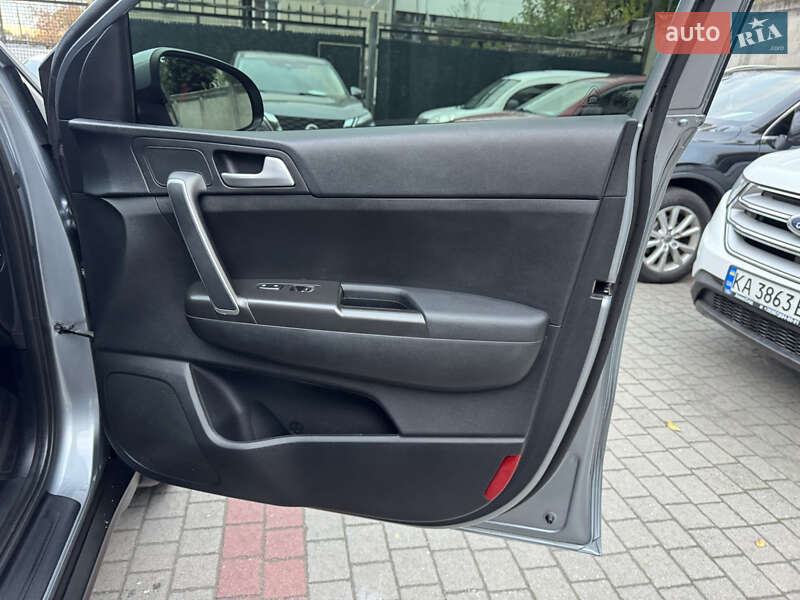 Внедорожник / Кроссовер Kia Sportage 2018 в Запорожье фото 16 Внедорожник / Кроссовер Kia Sportage 2018 в Запорожье