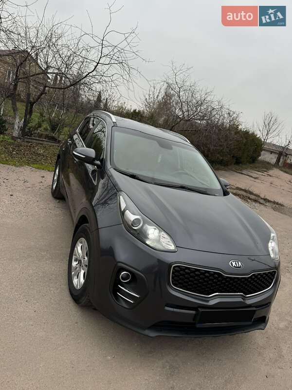 Внедорожник / Кроссовер Kia Sportage 2017 в Житомире фото 6 Внедорожник / Кроссовер Kia Sportage 2017 в Житомире