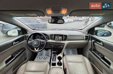 Внедорожник / Кроссовер Kia Sportage 2016 в Луцке