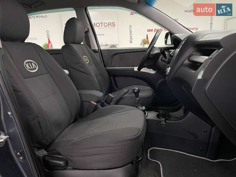 Позашляховик / Кросовер Kia Sportage 2008 в Києві