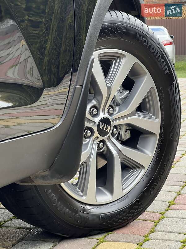 Позашляховик / Кросовер Kia Sportage 2014 в Івано-Франківську