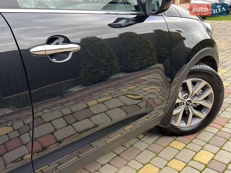 Позашляховик / Кросовер Kia Sportage 2014 в Івано-Франківську