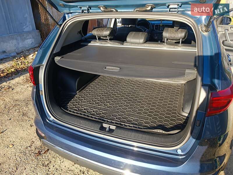 Внедорожник / Кроссовер Kia Sportage 2019 в Ивано-Франковске фото 13 Внедорожник / Кроссовер Kia Sportage 2019 в Ивано-Франковске