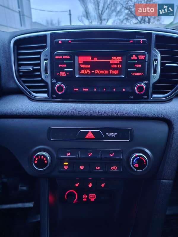 Внедорожник / Кроссовер Kia Sportage 2016 в Одессе