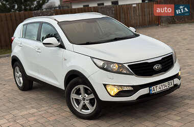 Внедорожник / Кроссовер Kia Sportage 2015 в Ивано-Франковске