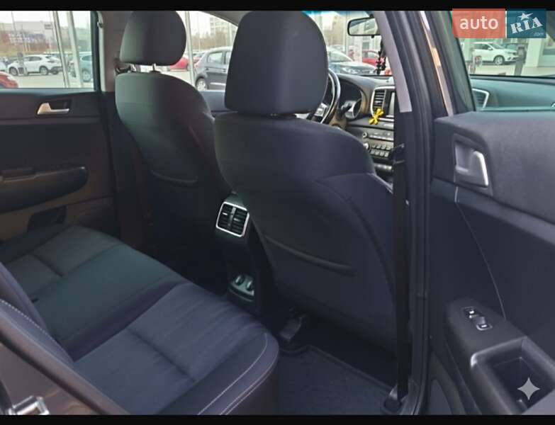 Внедорожник / Кроссовер Kia Sportage 2019 в Днепре