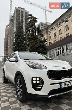 Позашляховик / Кросовер Kia Sportage 2015 в Києві