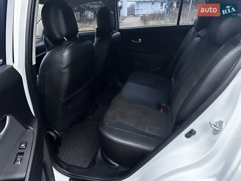 Kia Sportage 2013 VIN U5YPC811DDL294398 фото оголошення 3 з 38