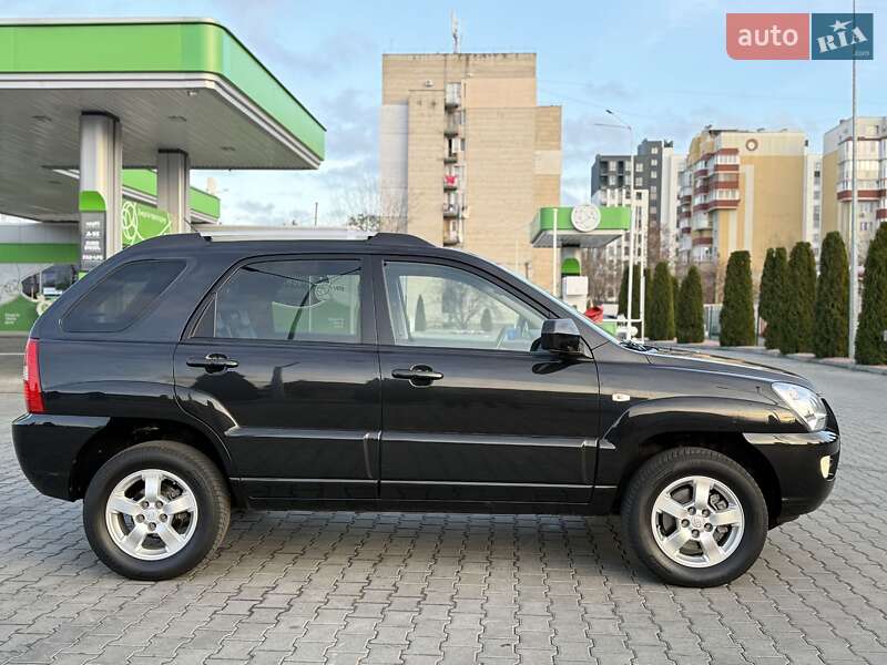Позашляховик / Кросовер Kia Sportage 2008 в Вінниці
