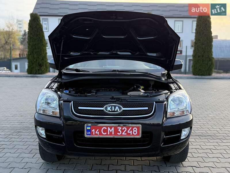 Позашляховик / Кросовер Kia Sportage 2008 в Вінниці