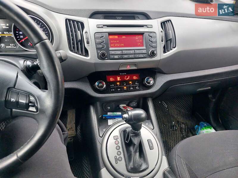 Позашляховик / Кросовер Kia Sportage 2015 в Львові фото 10 Позашляховик / Кросовер Kia Sportage 2015 в Львові