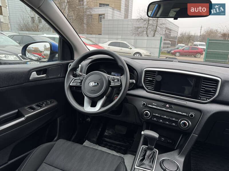 Позашляховик / Кросовер Kia Sportage 2019 в Бердичеві фото 17 Позашляховик / Кросовер Kia Sportage 2019 в Бердичеві
