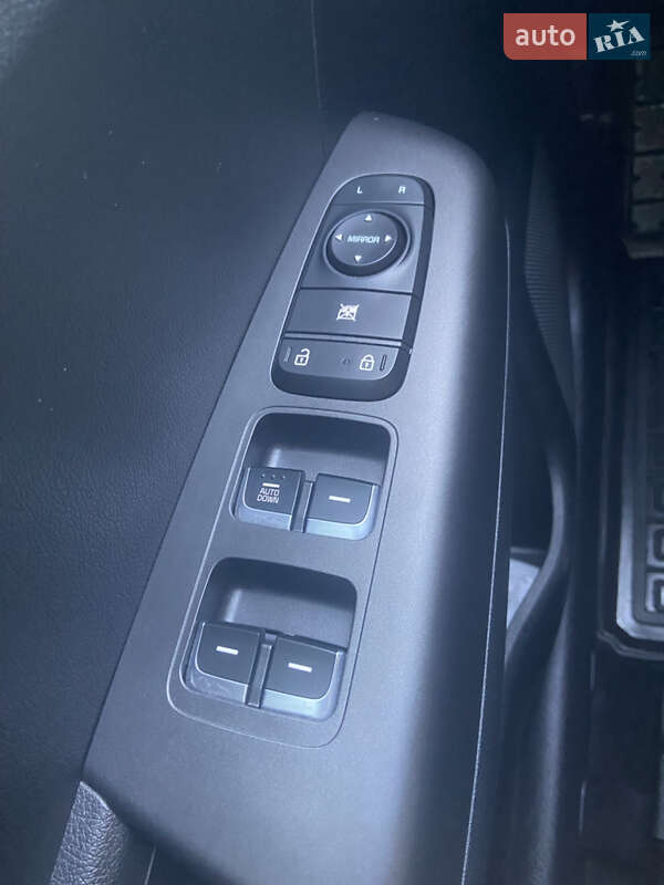 Внедорожник / Кроссовер Kia Sportage 2020 в Львове