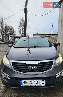 Позашляховик / Кросовер Kia Sportage 2013 в Рівному