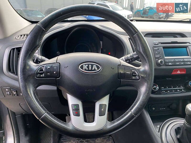 Внедорожник / Кроссовер Kia Sportage 2010 в Львове фото 21 Внедорожник / Кроссовер Kia Sportage 2010 в Львове