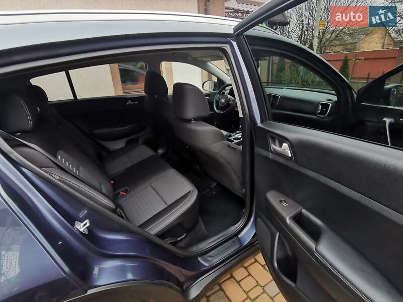 Позашляховик / Кросовер Kia Sportage 2016 в Білій Церкві фото 12 Позашляховик / Кросовер Kia Sportage 2016 в Білій Церкві