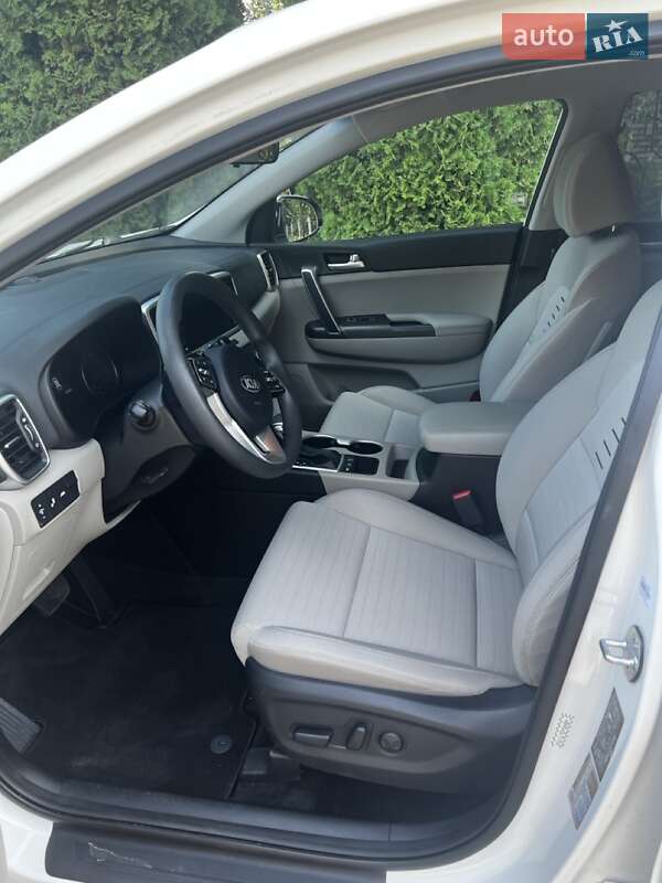 Внедорожник / Кроссовер Kia Sportage 2019 в Львове