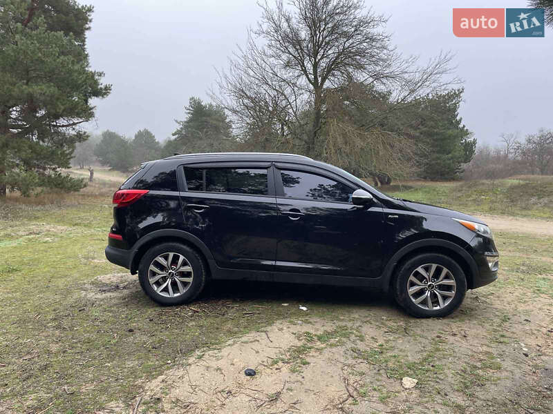 Внедорожник / Кроссовер Kia Sportage 2014 в Николаеве