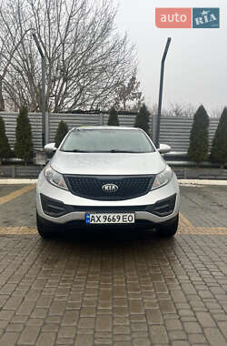 Позашляховик / Кросовер Kia Sportage 2014 в Харкові