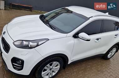 Внедорожник / Кроссовер Kia Sportage 2017 в Каменец-Подольском